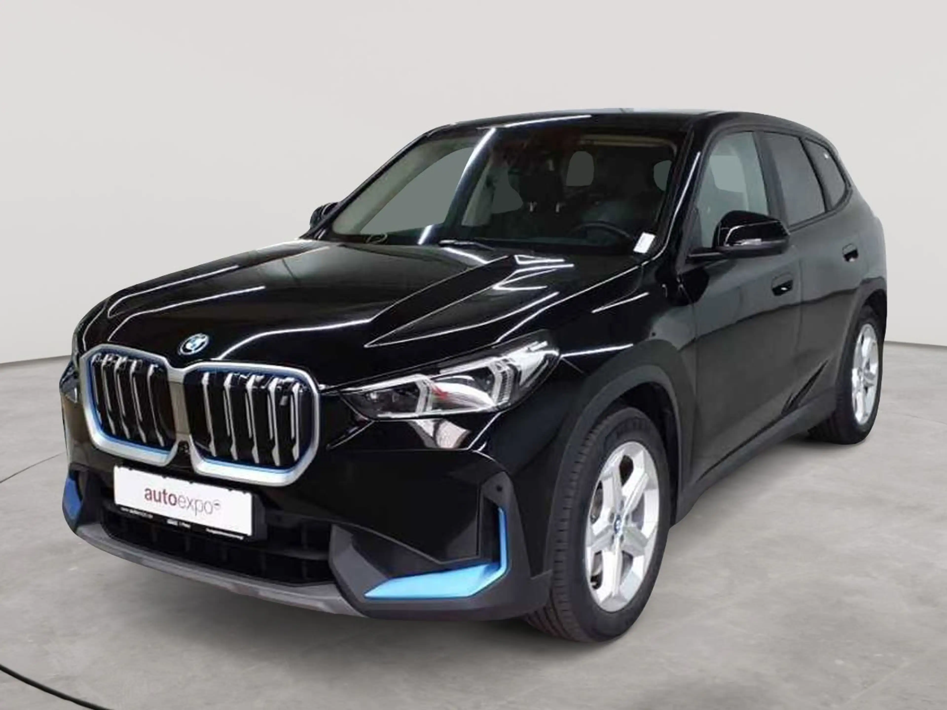 BMW iX1 iX1 xDrive30 Navi H&K SHZ HuD — photo 2