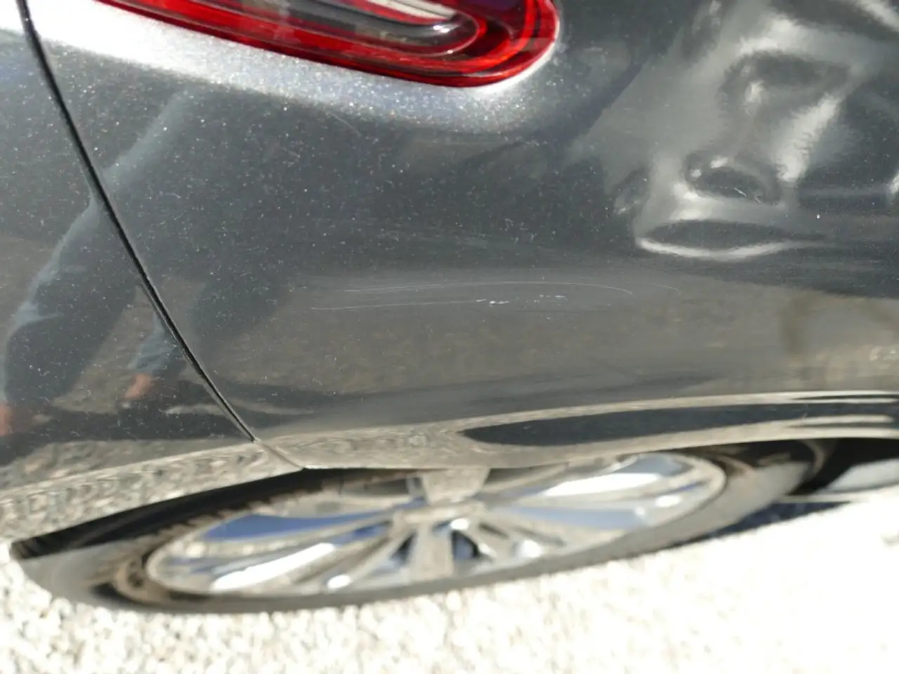 Peugeot 208 208 — photo 31