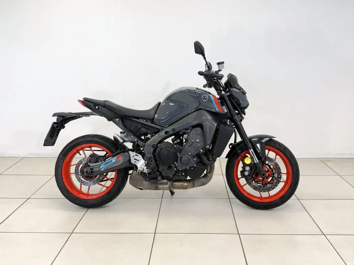 Yamaha MT-09 Abs Grau - 1