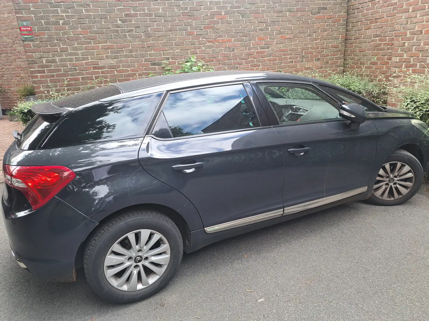 DS Automobiles DS 5 Bleu - 1