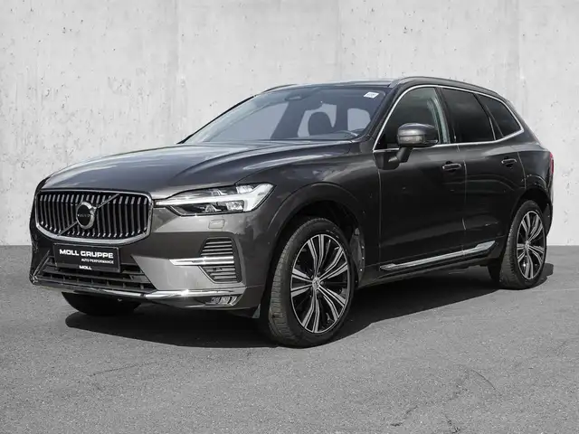 Volvo XC60 view 2