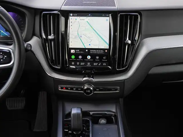 Volvo XC60 view 13
