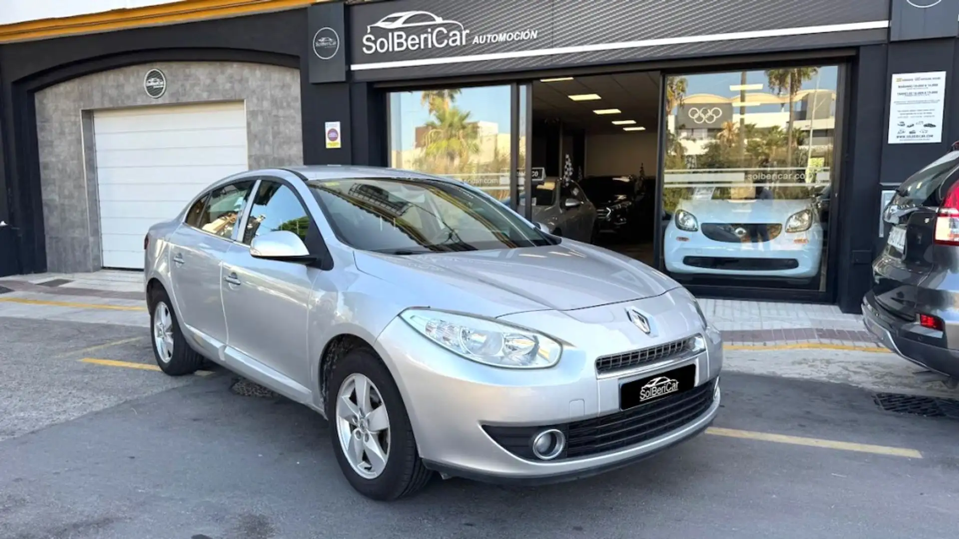 Renault Fluence 1.5dCi Dynamique 110 eco2 Gris - 1