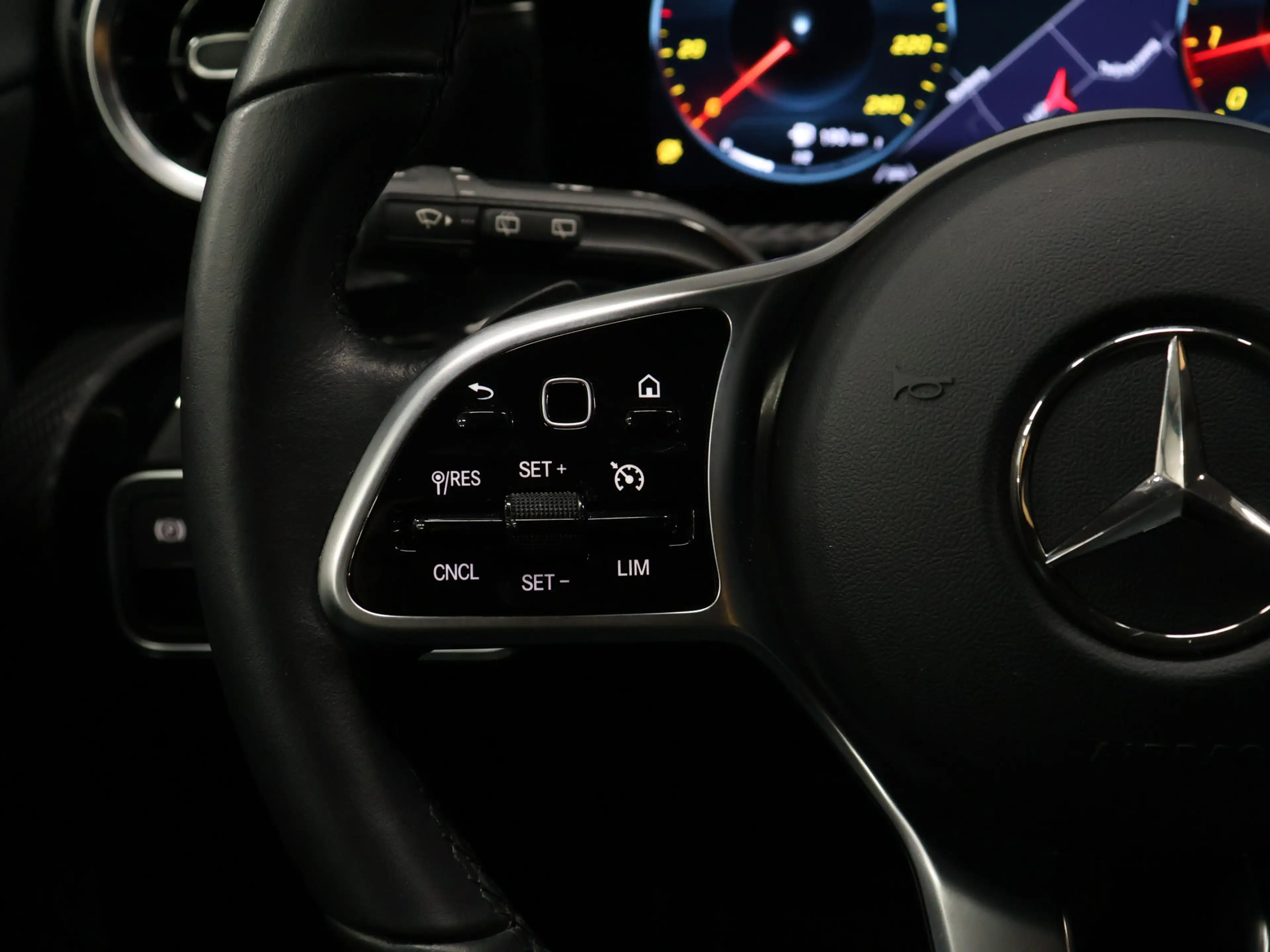 Mercedes-Benz A 180 Business Solution AMG [SCHUIFDAK, CAMERA, BLUETOOT — photo 17