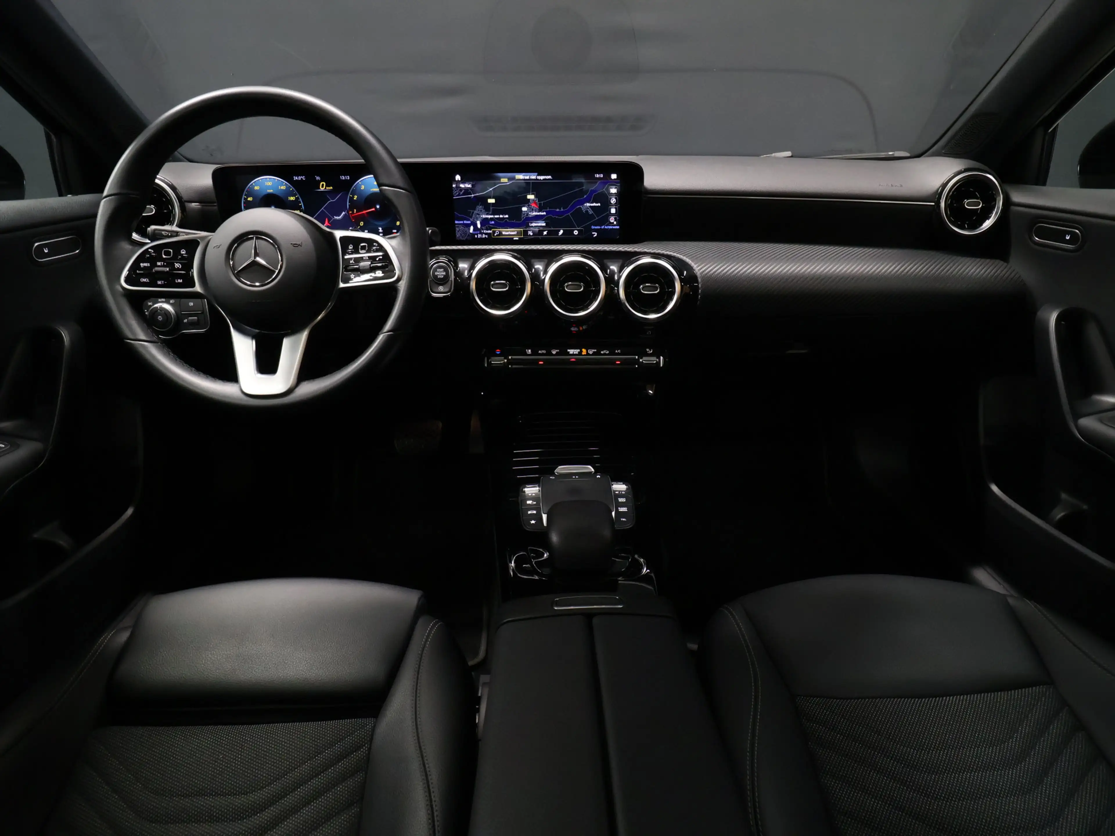 Mercedes-Benz A 180 Business Solution AMG [SCHUIFDAK, CAMERA, BLUETOOT — photo 5