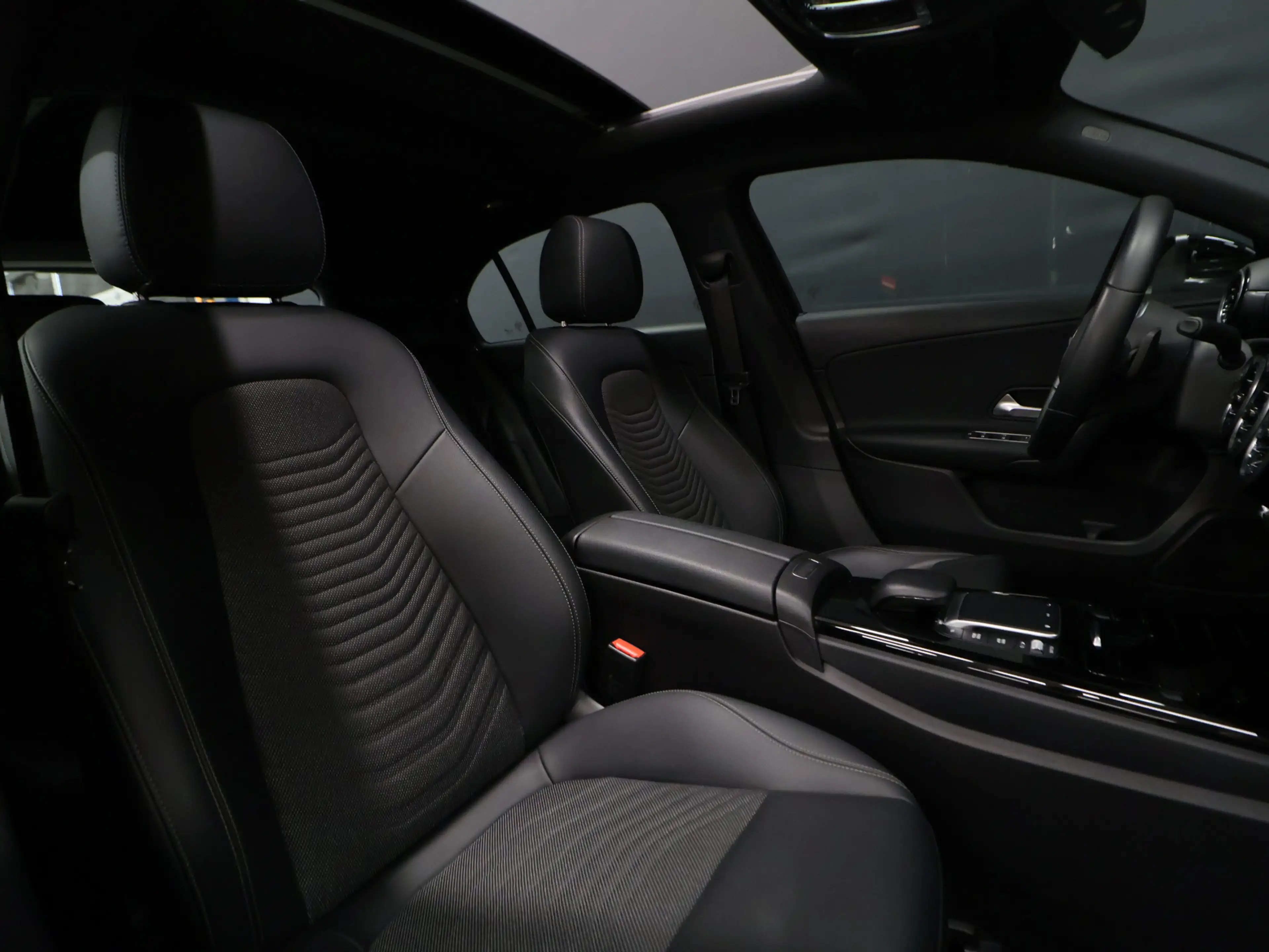 Mercedes-Benz A 180 Business Solution AMG [SCHUIFDAK, CAMERA, BLUETOOT — photo 6