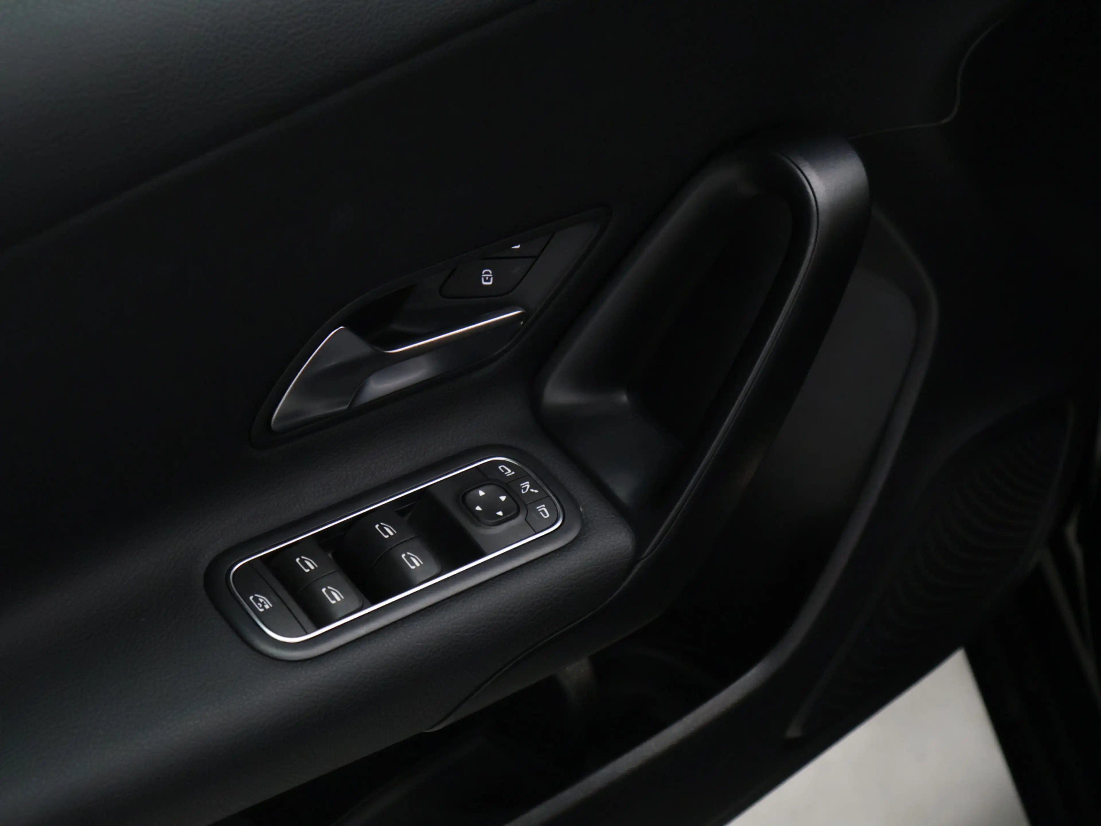 Mercedes-Benz A 180 Business Solution AMG [SCHUIFDAK, CAMERA, BLUETOOT — photo 14