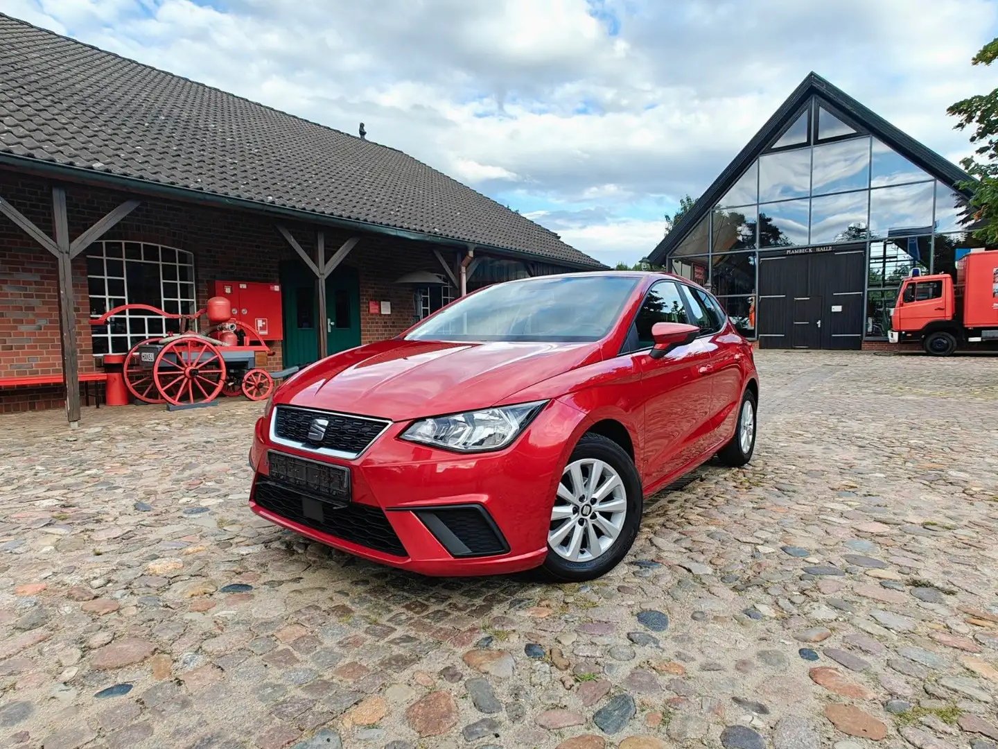 SEAT Ibiza Style 1,0 TGI Bivalent / Navigation Rood - 1