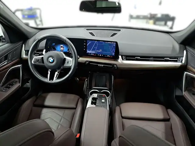 BMW X1 view 13