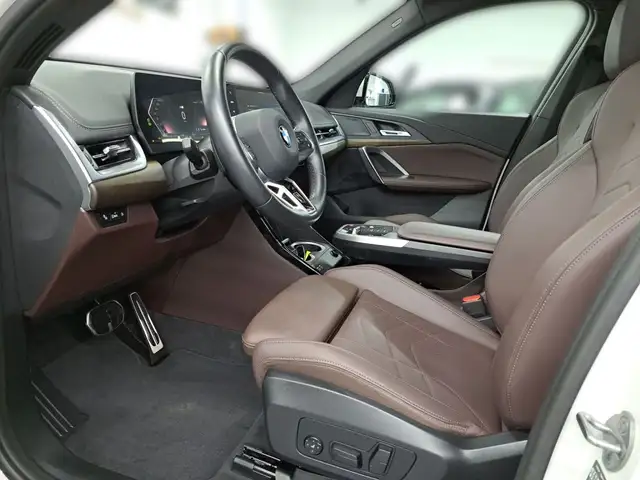 BMW X1 view 9