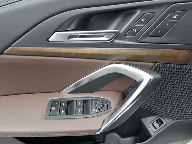 BMW X1 view 12