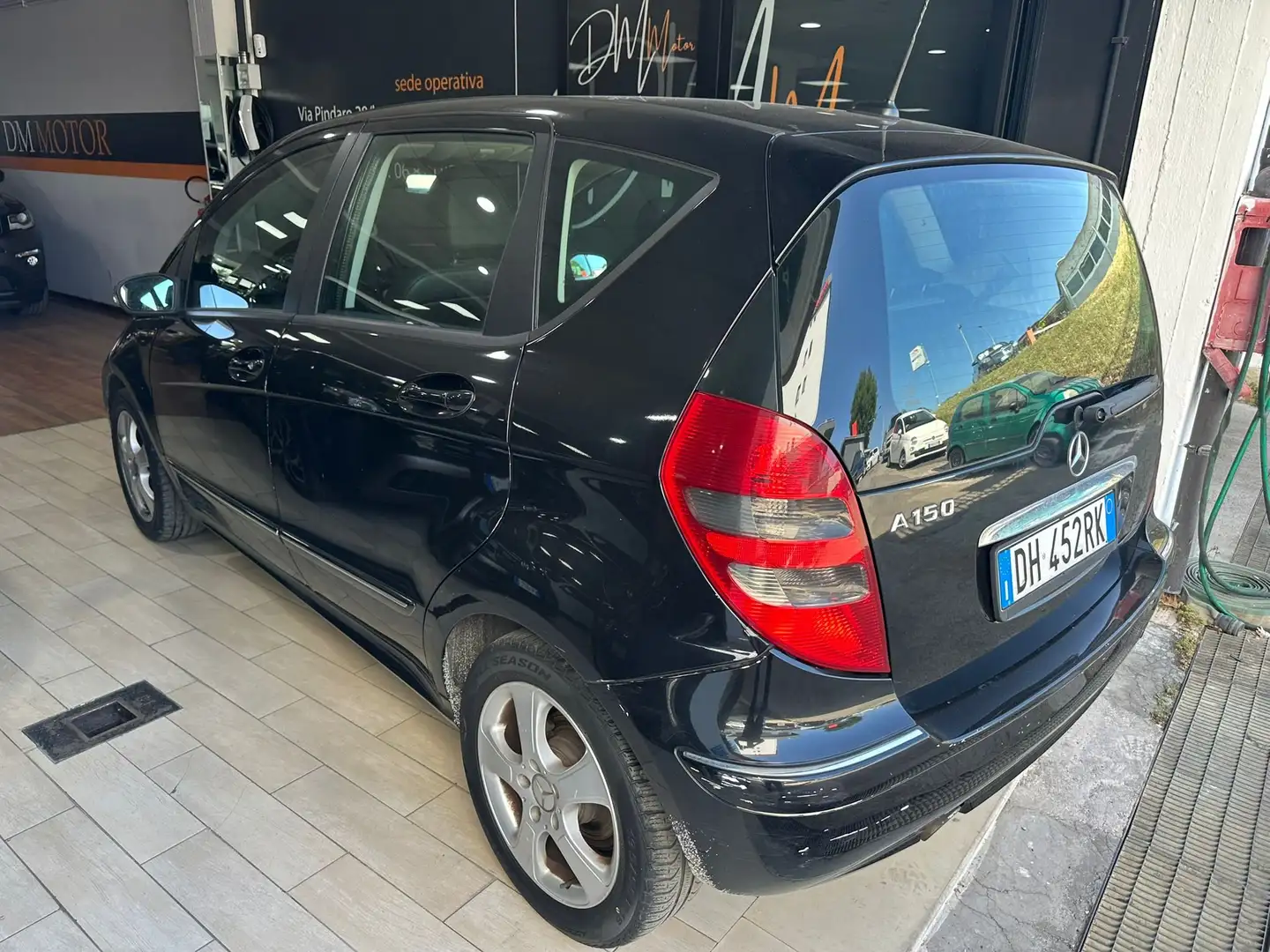 Mercedes-Benz A 150 Avantgarde Zwart - 2