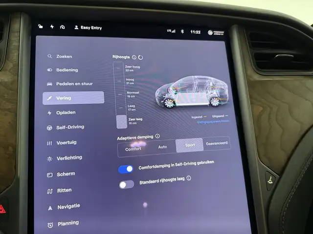Tesla Model X view 30