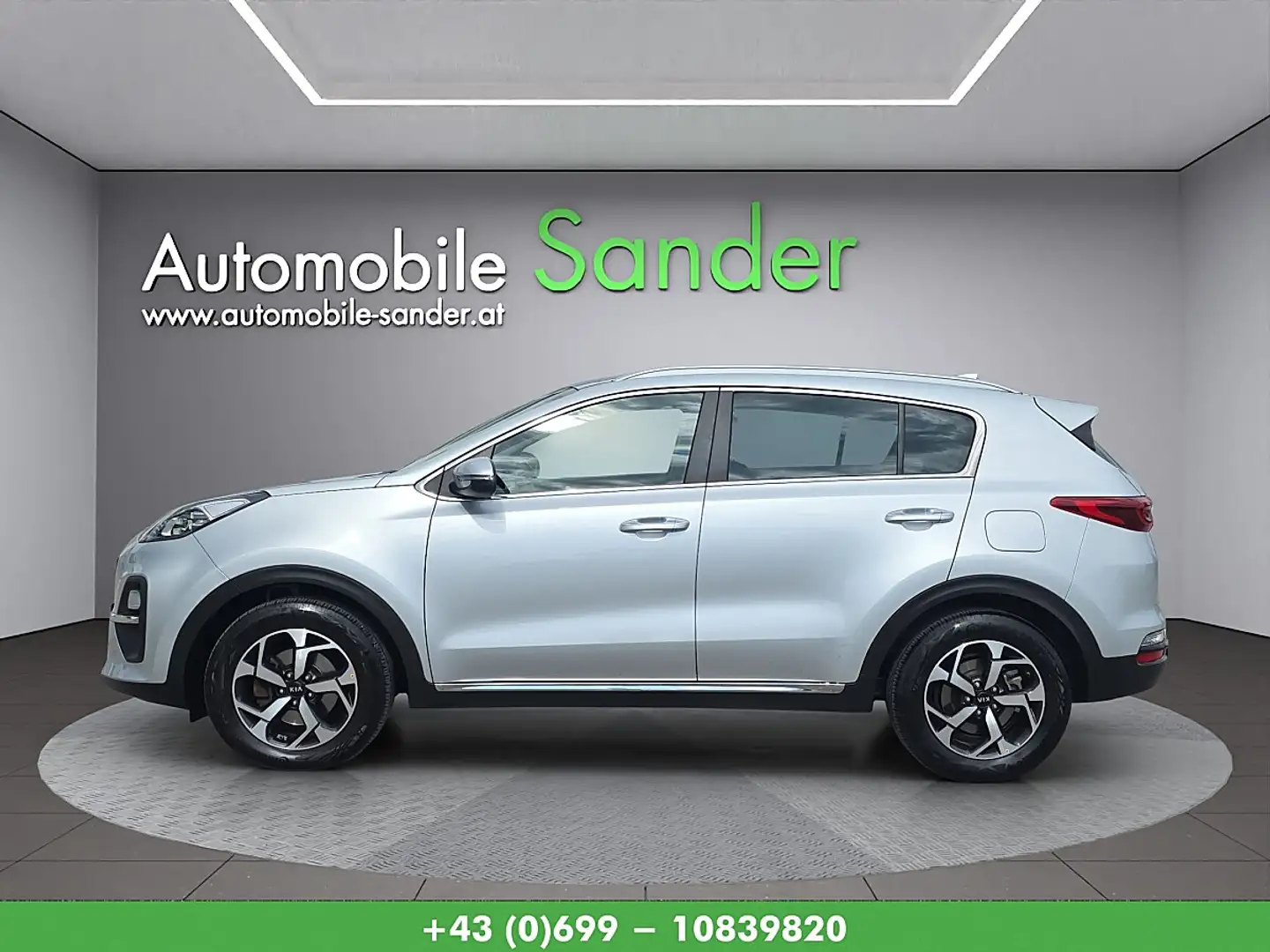 Kia Sportage 1,6 CRDI SCR MHD Gold DCT Aut. Silber - 2
