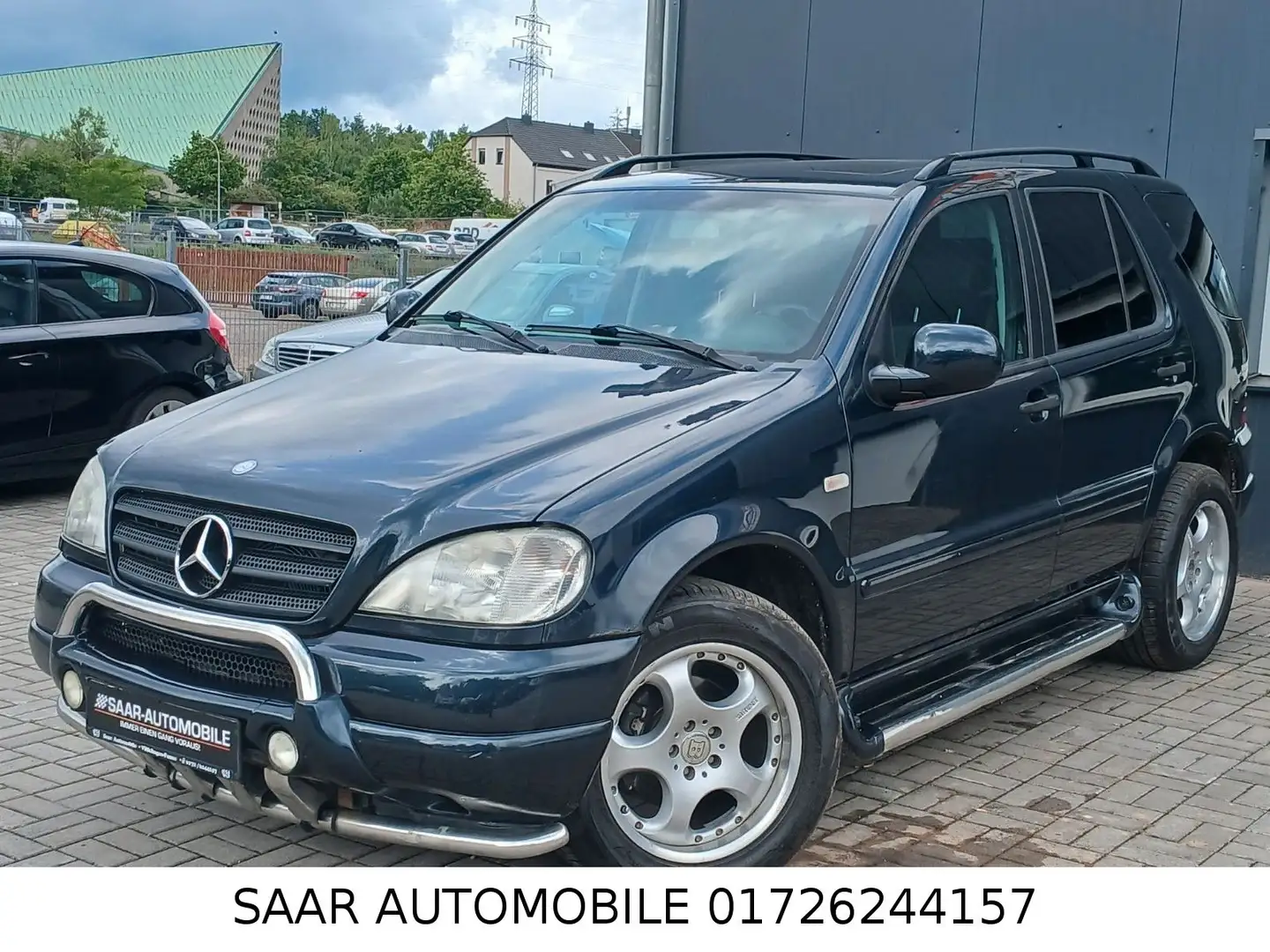 Mercedes-Benz ML 320 BRABUS/LEDER/KLIMA/AHK Schwarz - 2