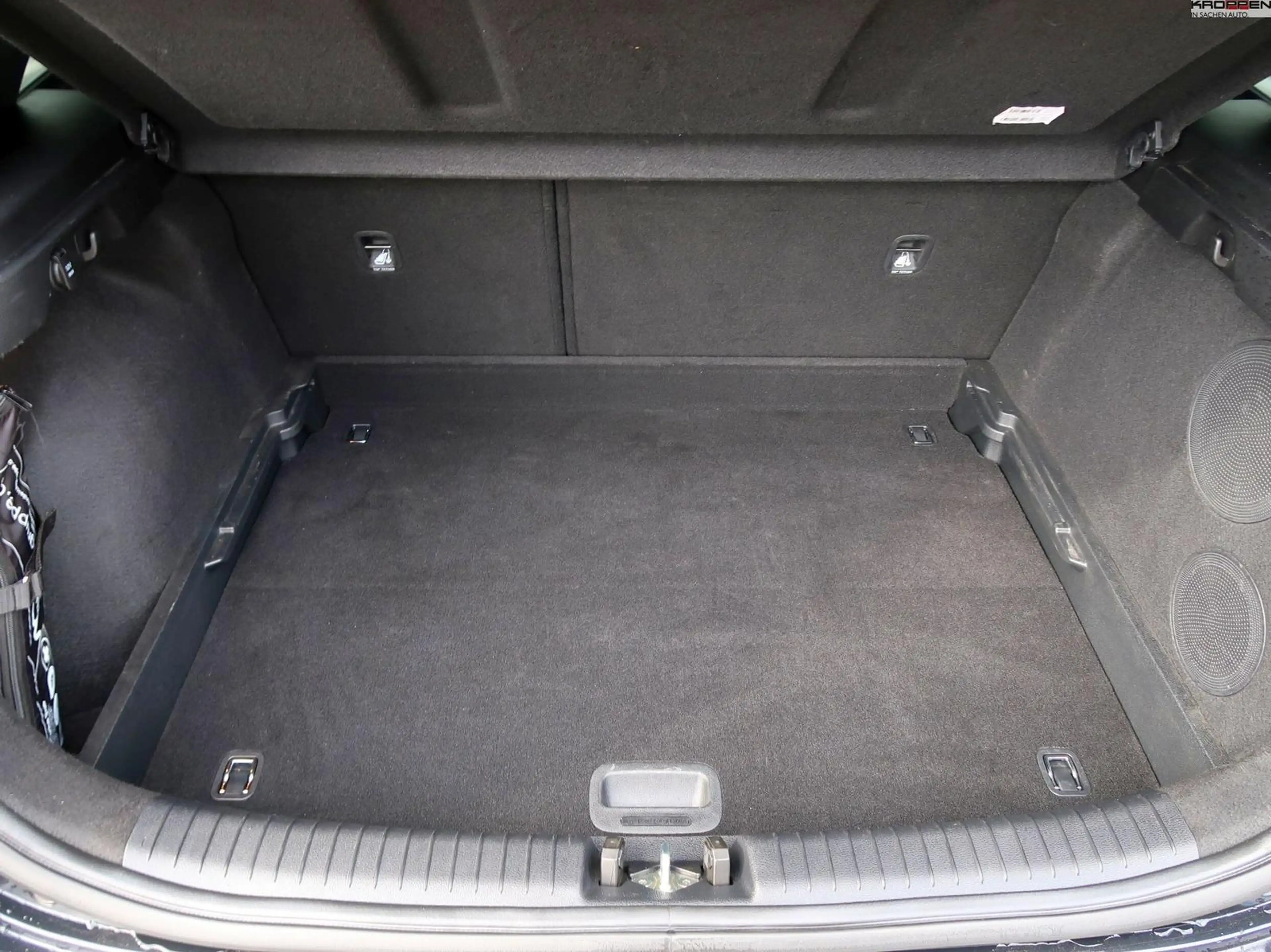 Kia Ceed / cee'd GT DCT7 Pan.-Dach elktr. Sitz Navi Android CarPlay — photo 12