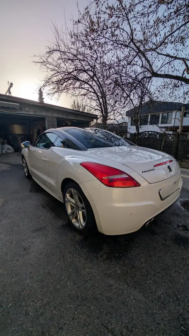 Peugeot RCZ 1,6 THP 160 - 1