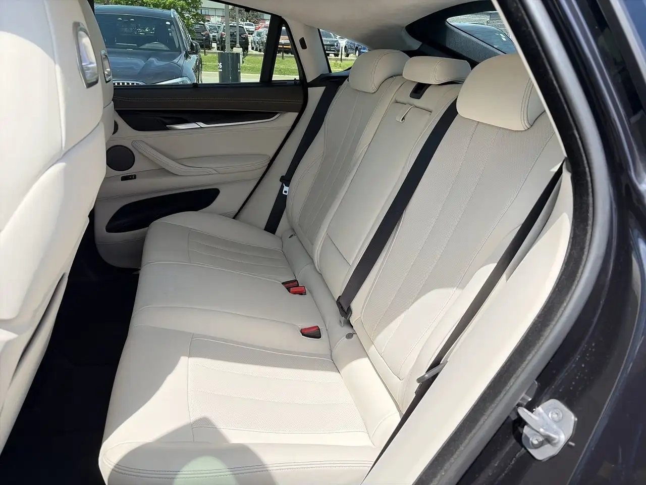 BMW X6 M снимка BMW X6 M