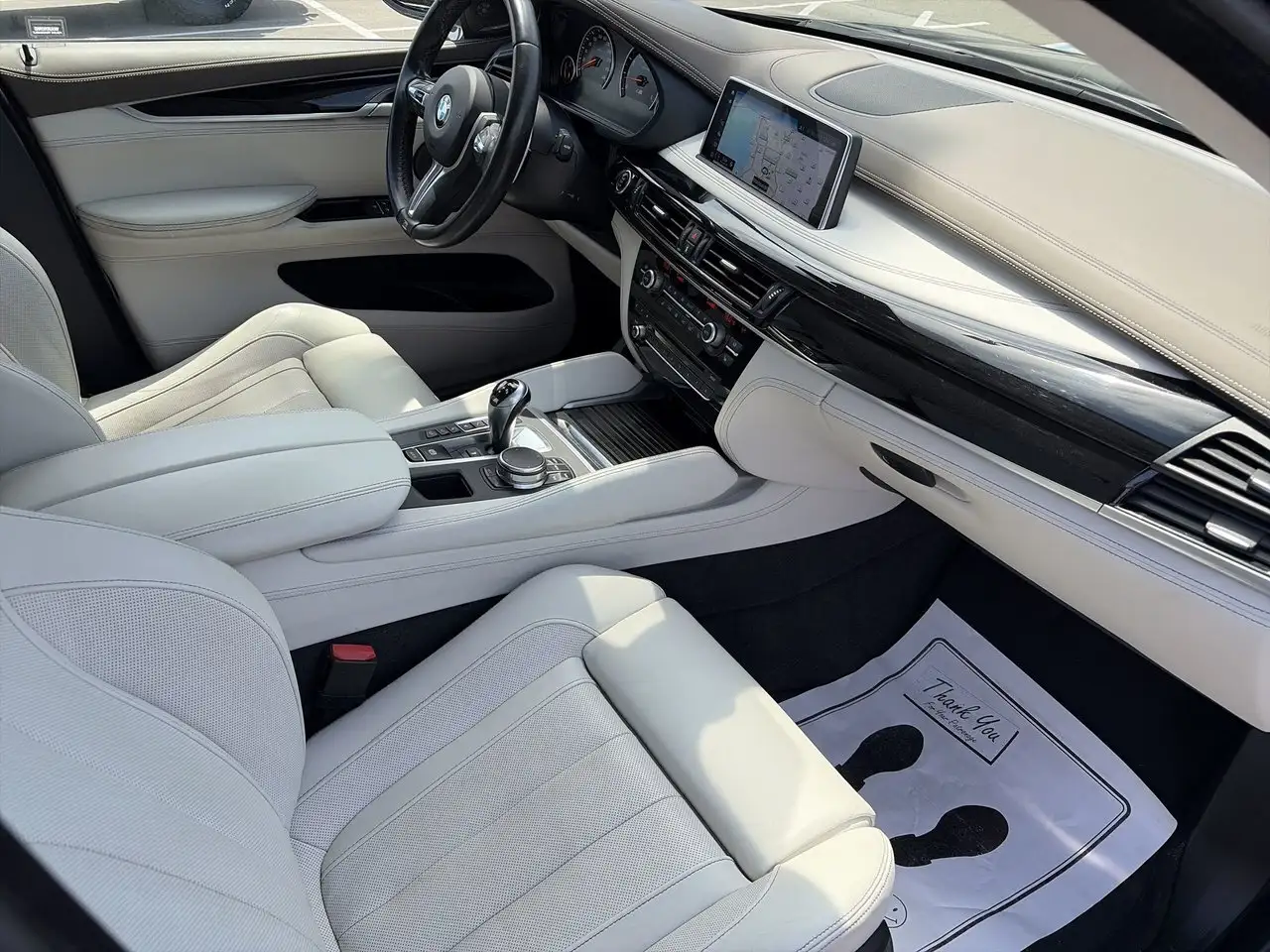 BMW X6 M снимка BMW X6 M