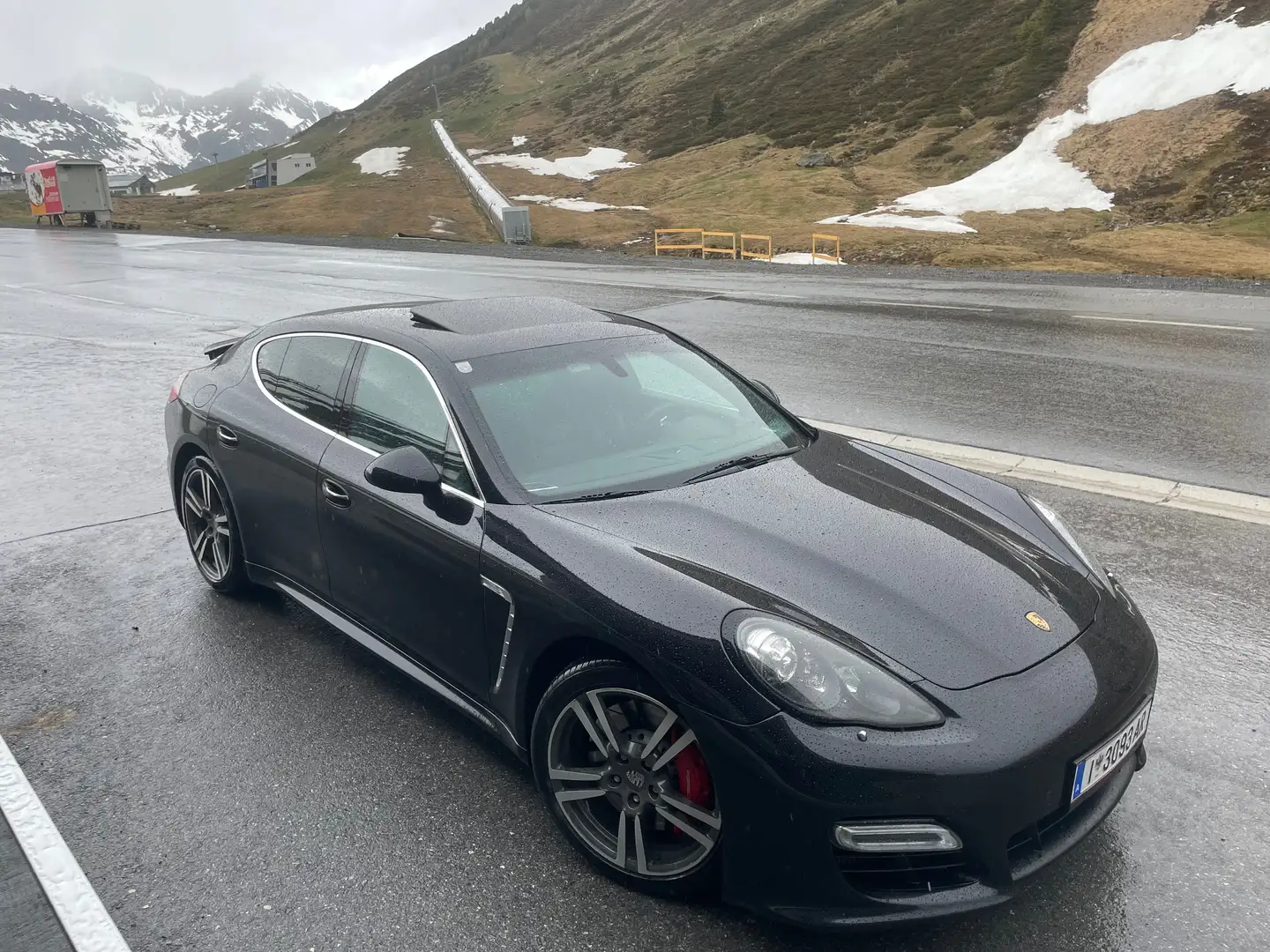 Porsche Panamera Panamera Turbo DSGS Schwarz - 1