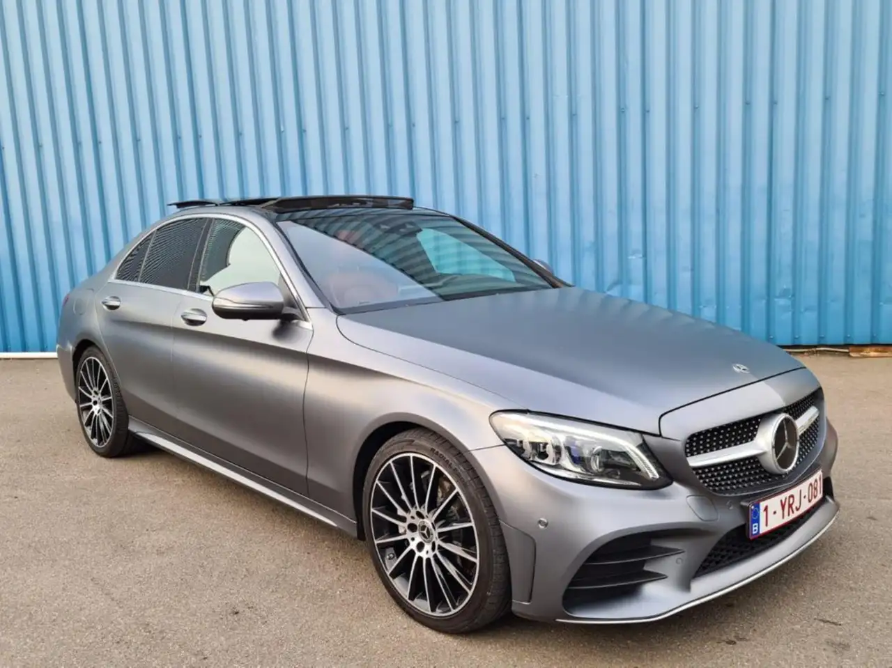 Mercedes-Benz C 220