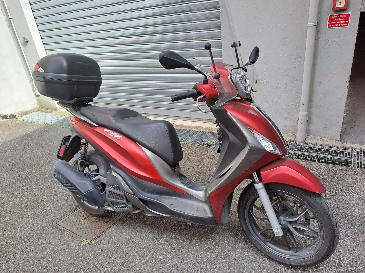 Piaggio Medley 150 ABS Rouge - 1