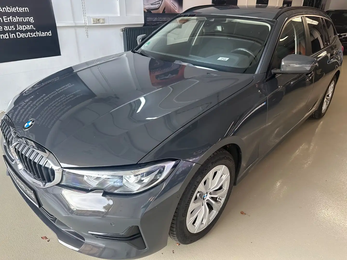 BMW 318 3 Touring Advantage Mild Hybrid Grau - 1
