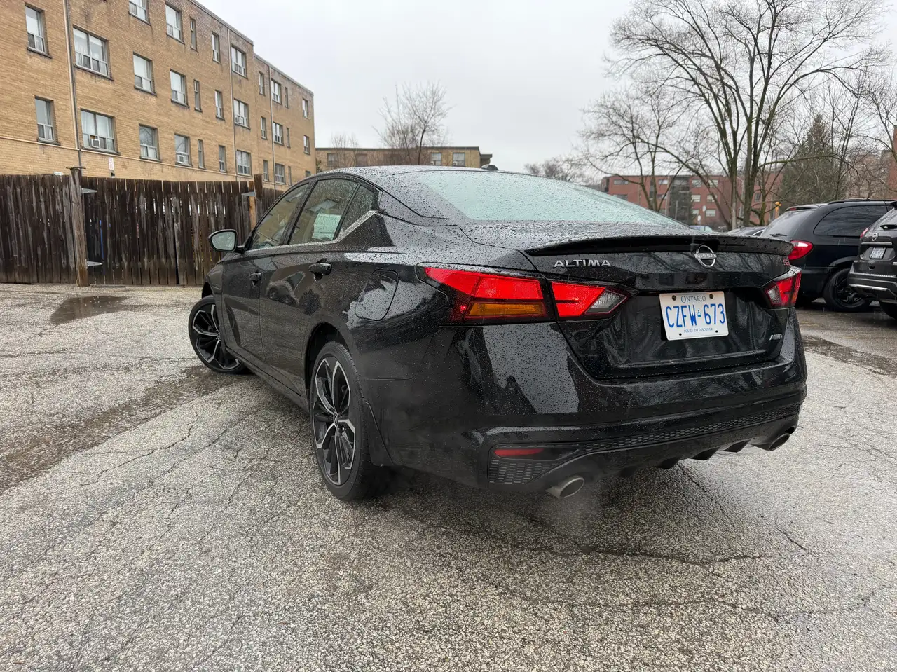 Nissan Altima снимка Nissan Altima
