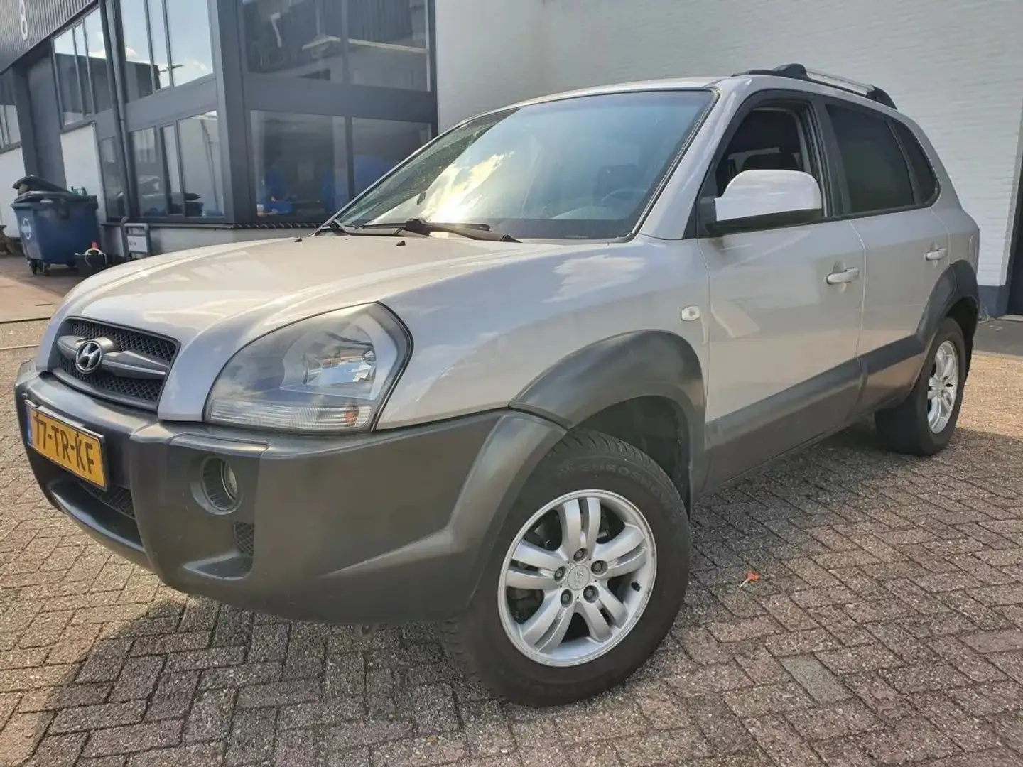 Hyundai TUCSON TUCSON 2.0i Dynamic Sense |AIRCO|LPG|EXPORT|2007 Brons - 1