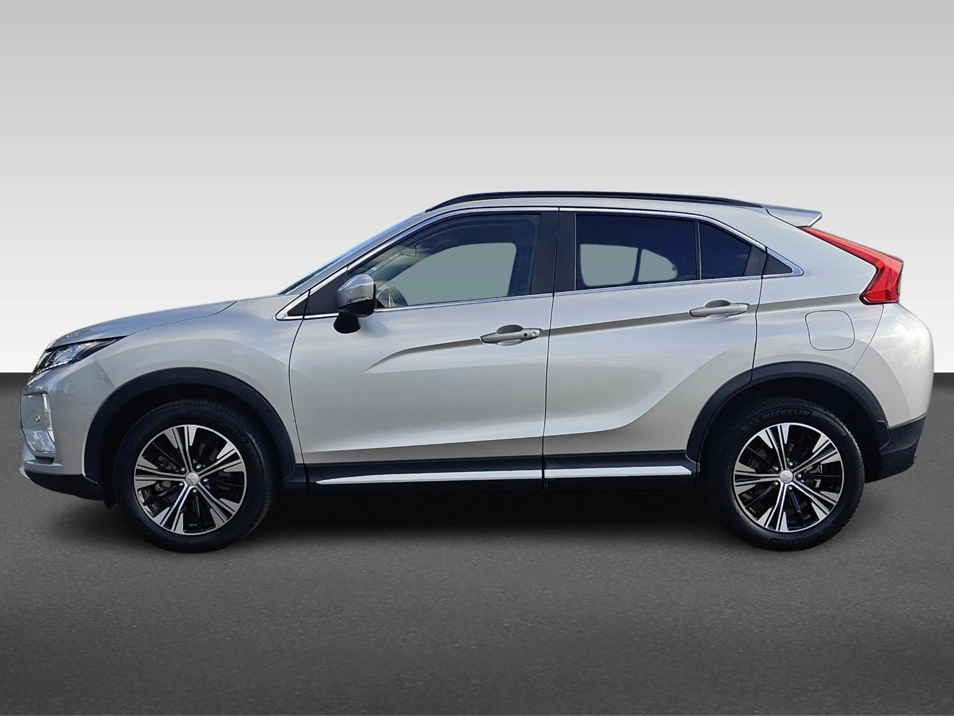 Mitsubishi Eclipse Cross 1.5 DI-T Intense | Achteruitrijcamera | Apple Carp — photo 2