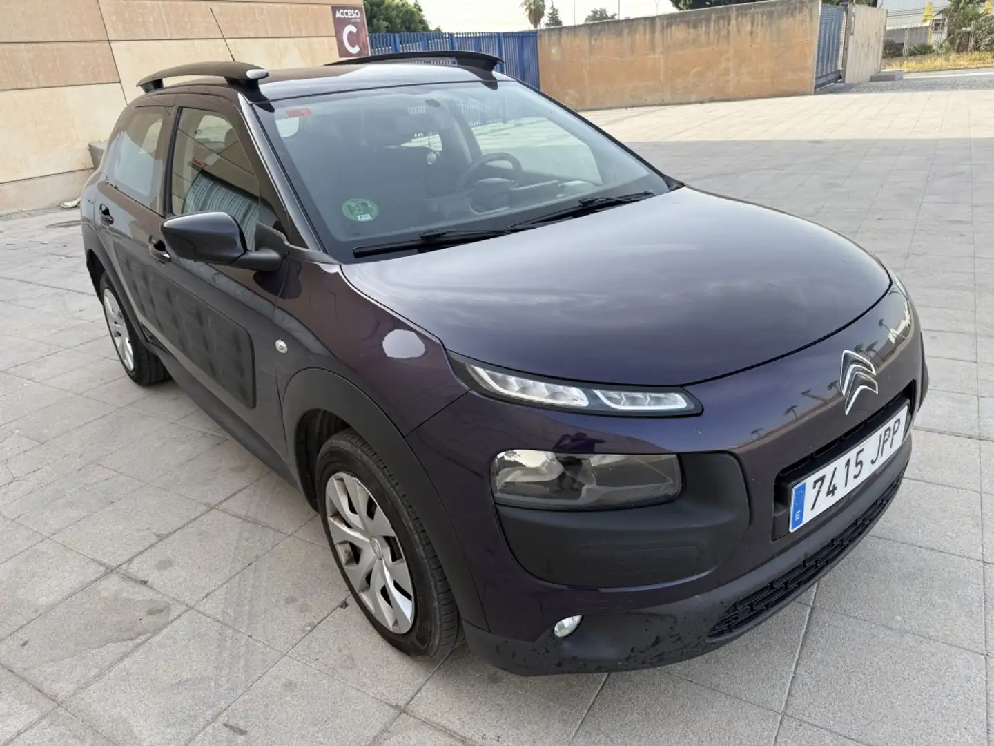 Citroen C4 Cactus 1.6 BlueHDi S&S Feel 100 Burdeos - 2