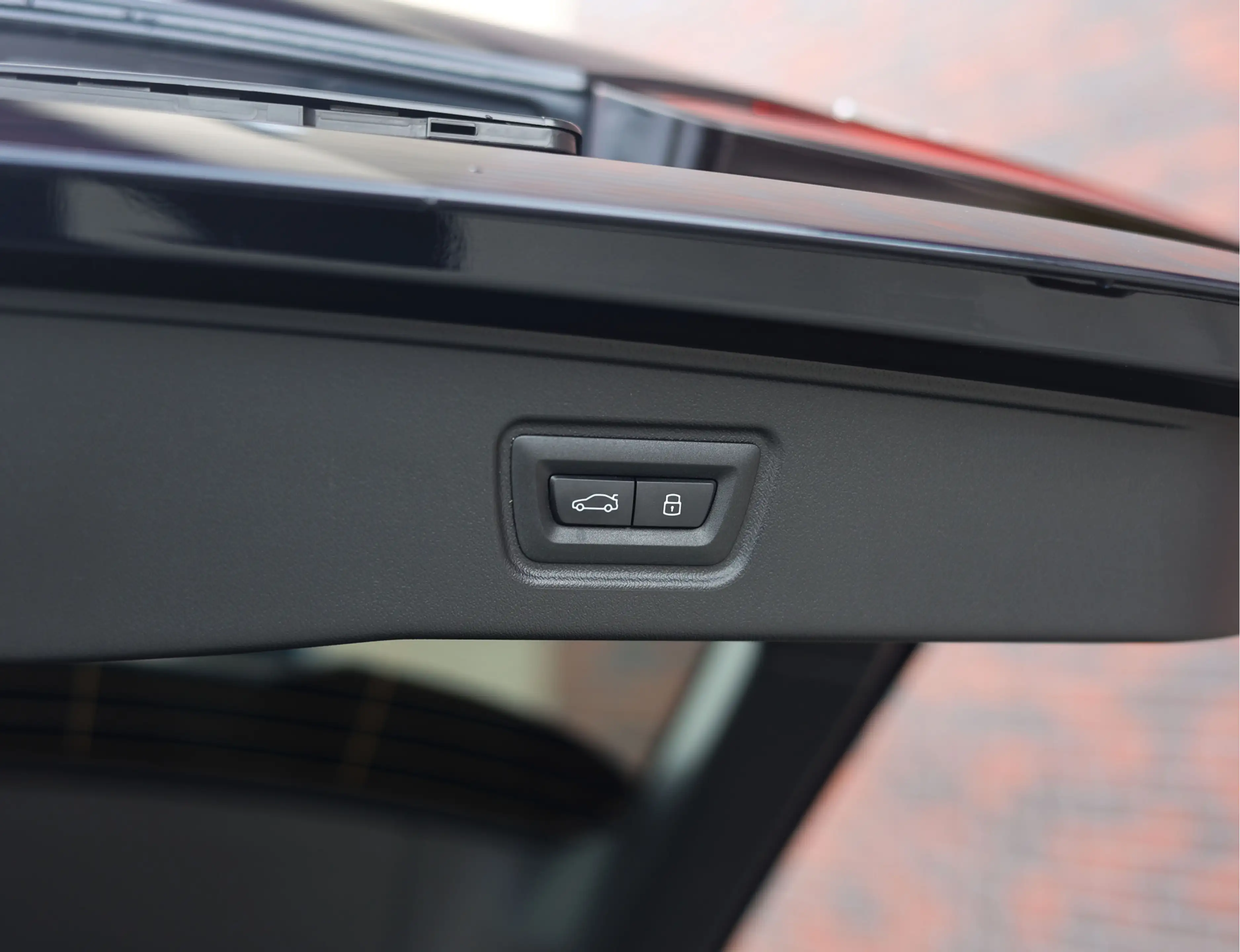 BMW 550 5-serie Touring 550e xDrive | Pano - Trekhaak - HU — photo 25