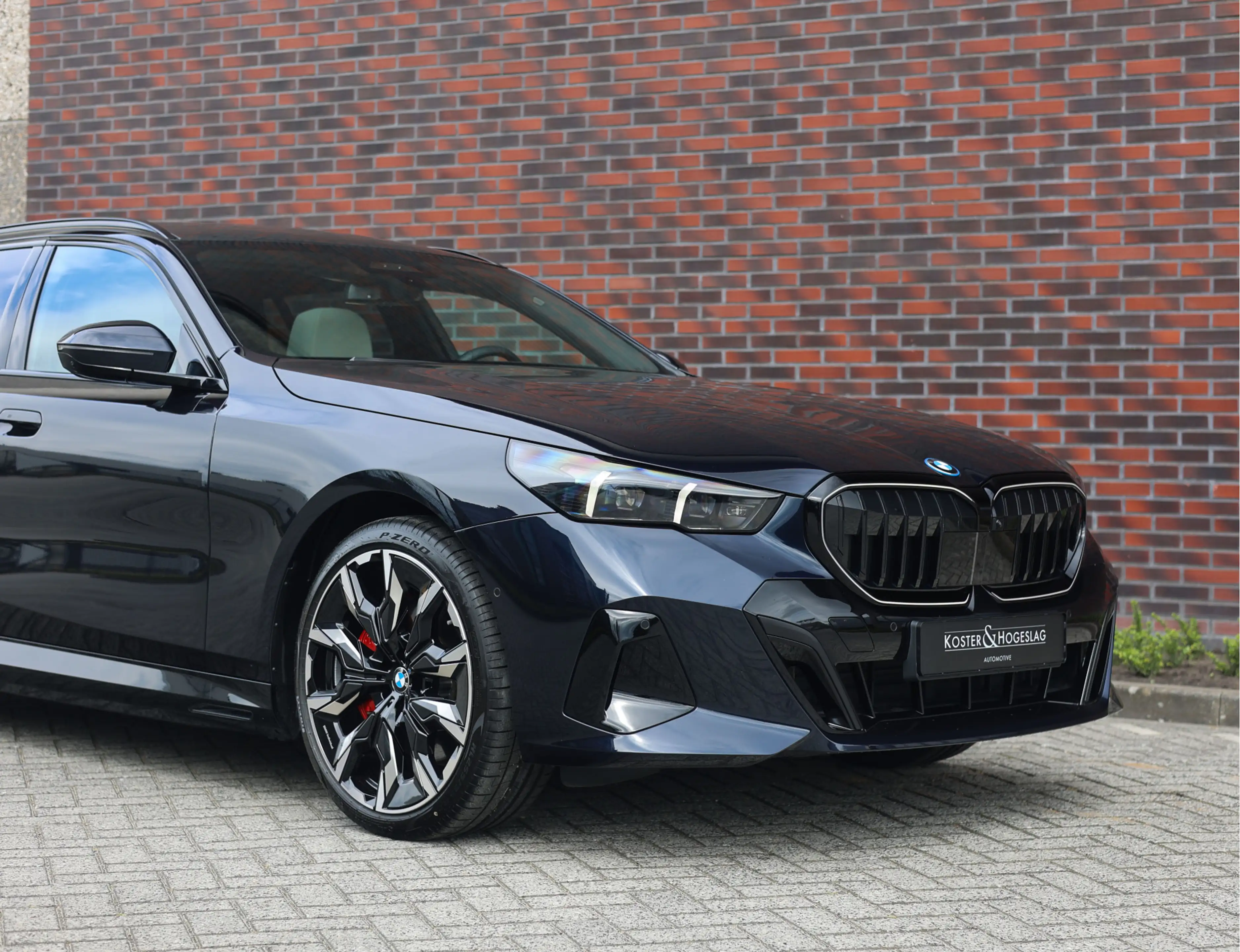 BMW 550 5-serie Touring 550e xDrive | Pano - Trekhaak - HU — photo 20