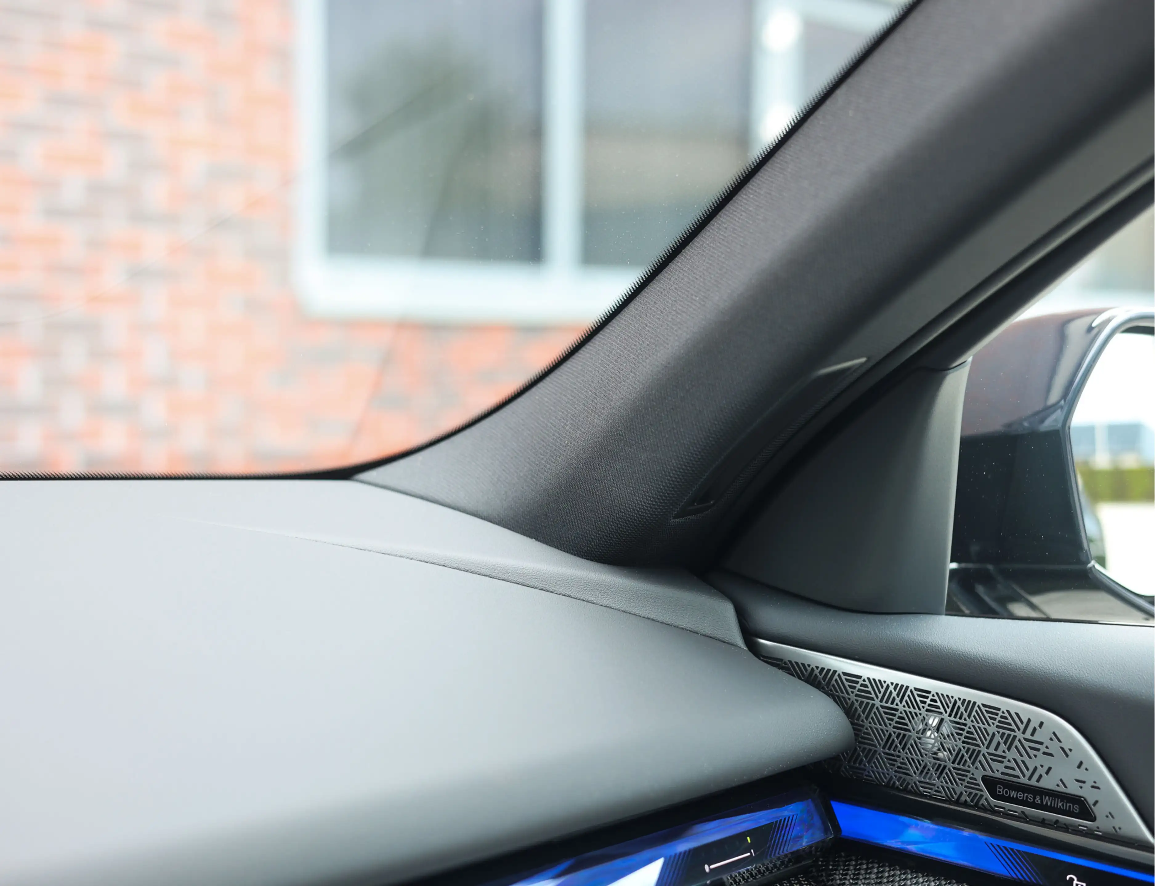 BMW 550 5-serie Touring 550e xDrive | Pano - Trekhaak - HU — photo 41