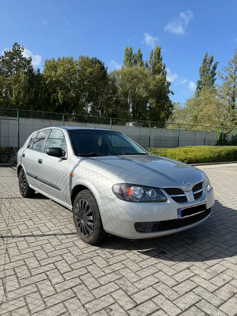 Nissan Almera 1.5 visia PLUS - 1
