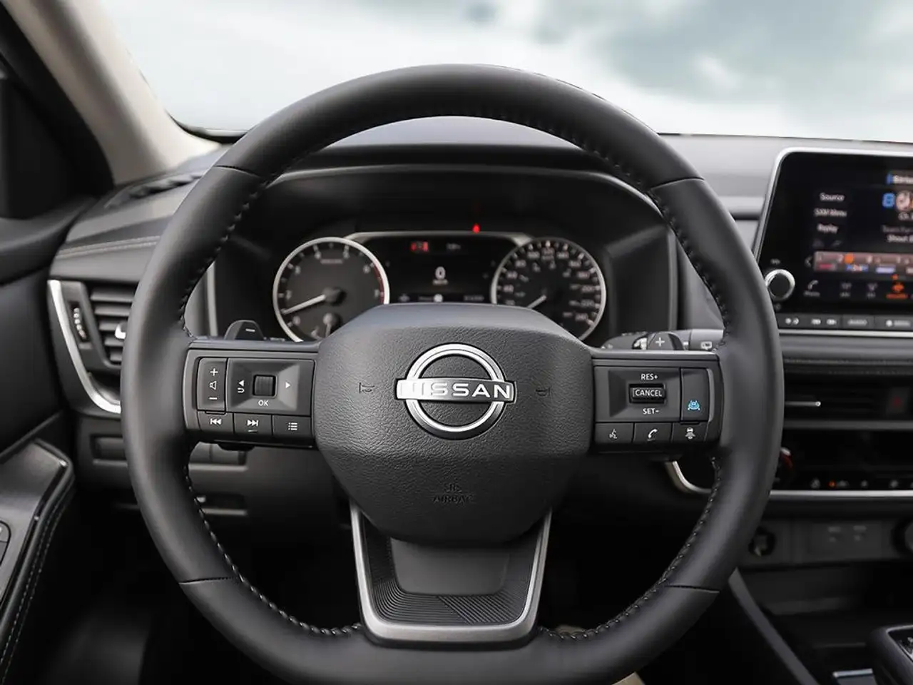 Nissan Rogue снимка Nissan Rogue