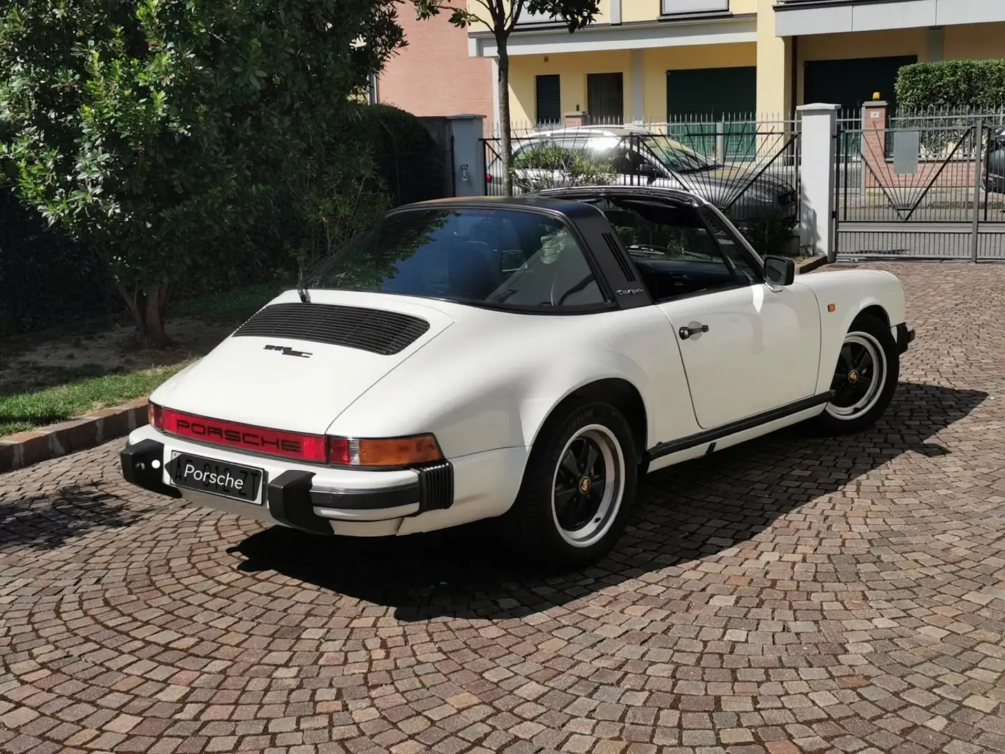 Porsche 911 targa 911sc 3000cc - 1