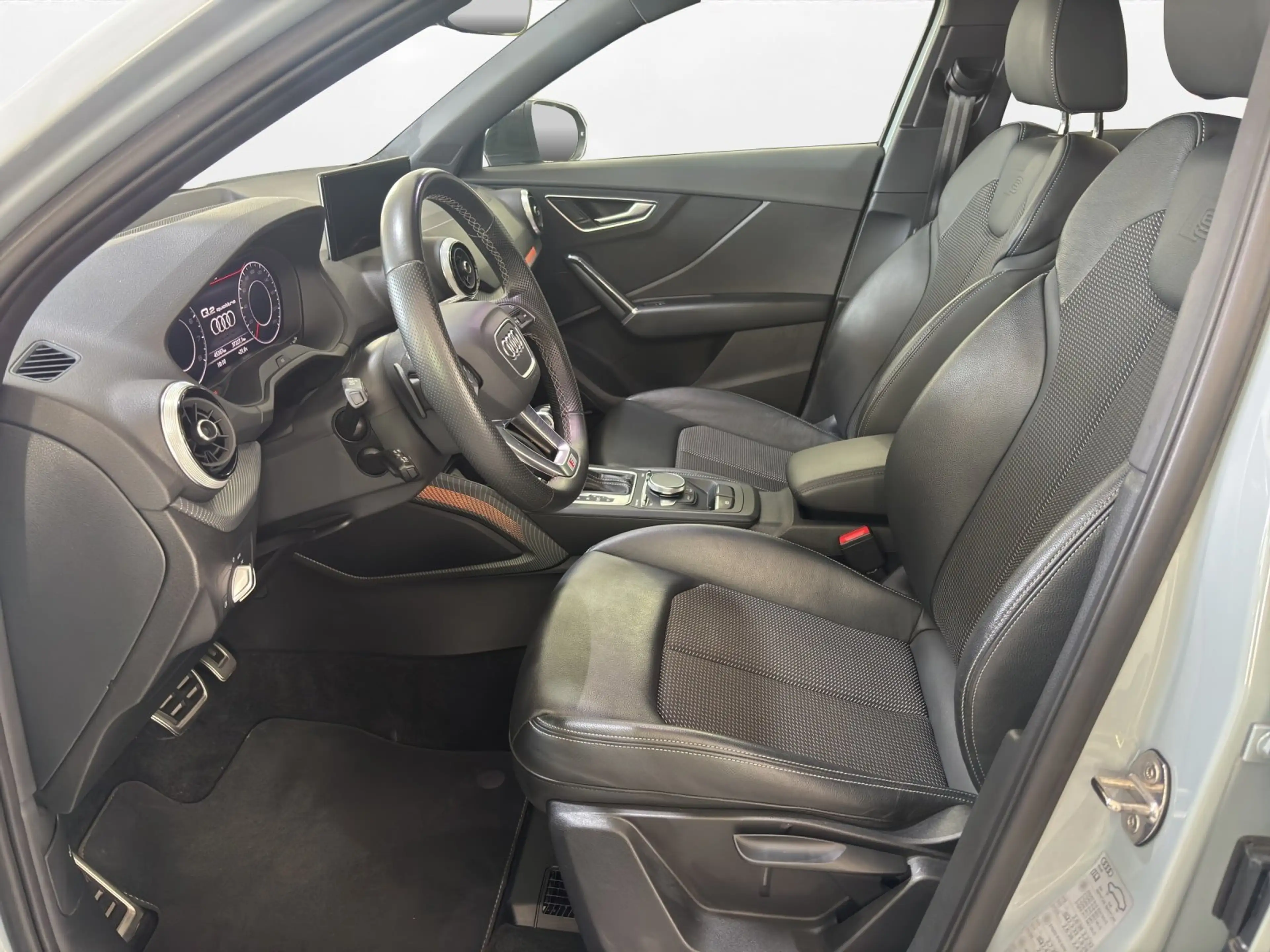 Audi Q2 40 TFSI quattro S tronic S line | AHK | NAVI — photo 9