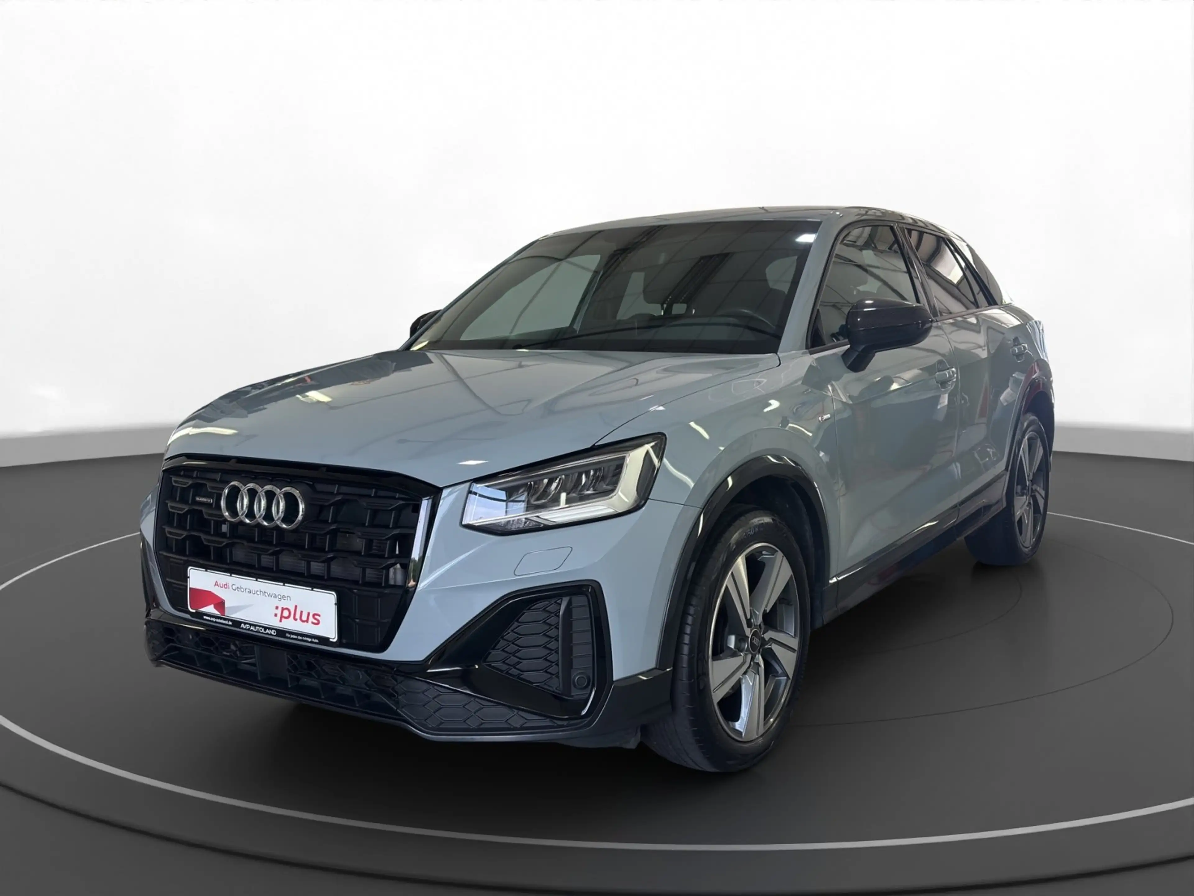Audi Q2 40 TFSI quattro S tronic S line | AHK | NAVI — photo 2