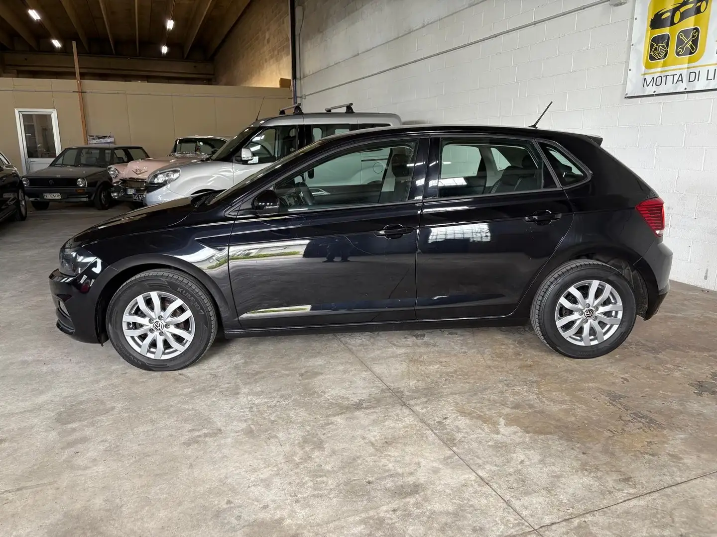 Volkswagen Polo 5 Porte 1.0 mpi 65cv NEOPATENTATI Schwarz - 2