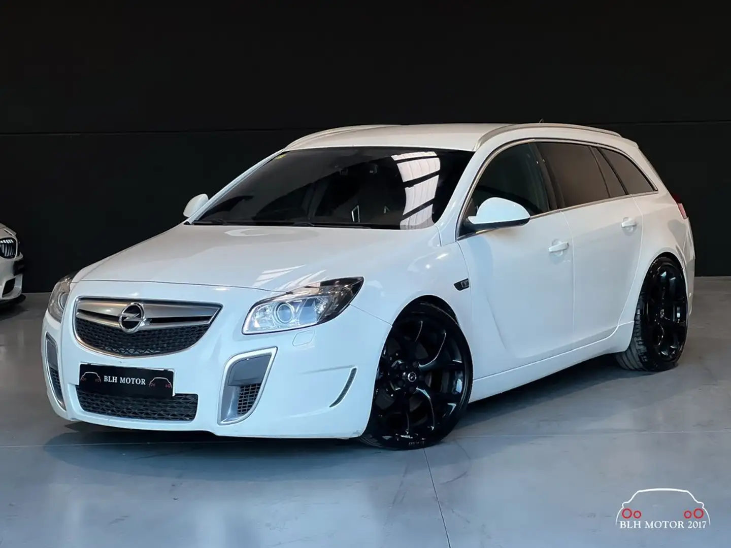 Opel Insignia Sports Tourer 2.8 V6 Turbo OPC Blanco - 1