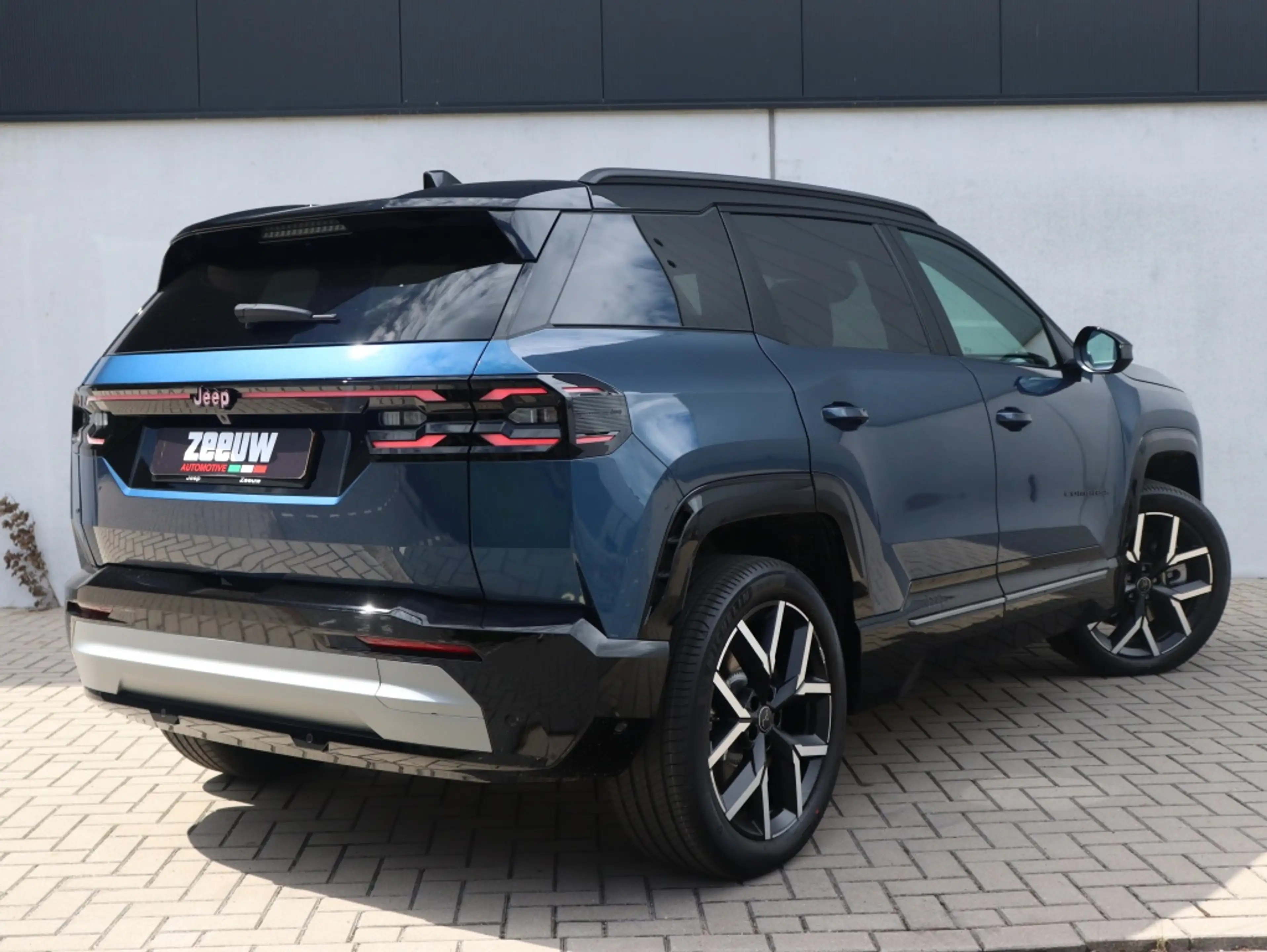 Jeep Compass 1.6 e-Hybrid 225 PK PHEV First Edition | Schuifdak — photo 4