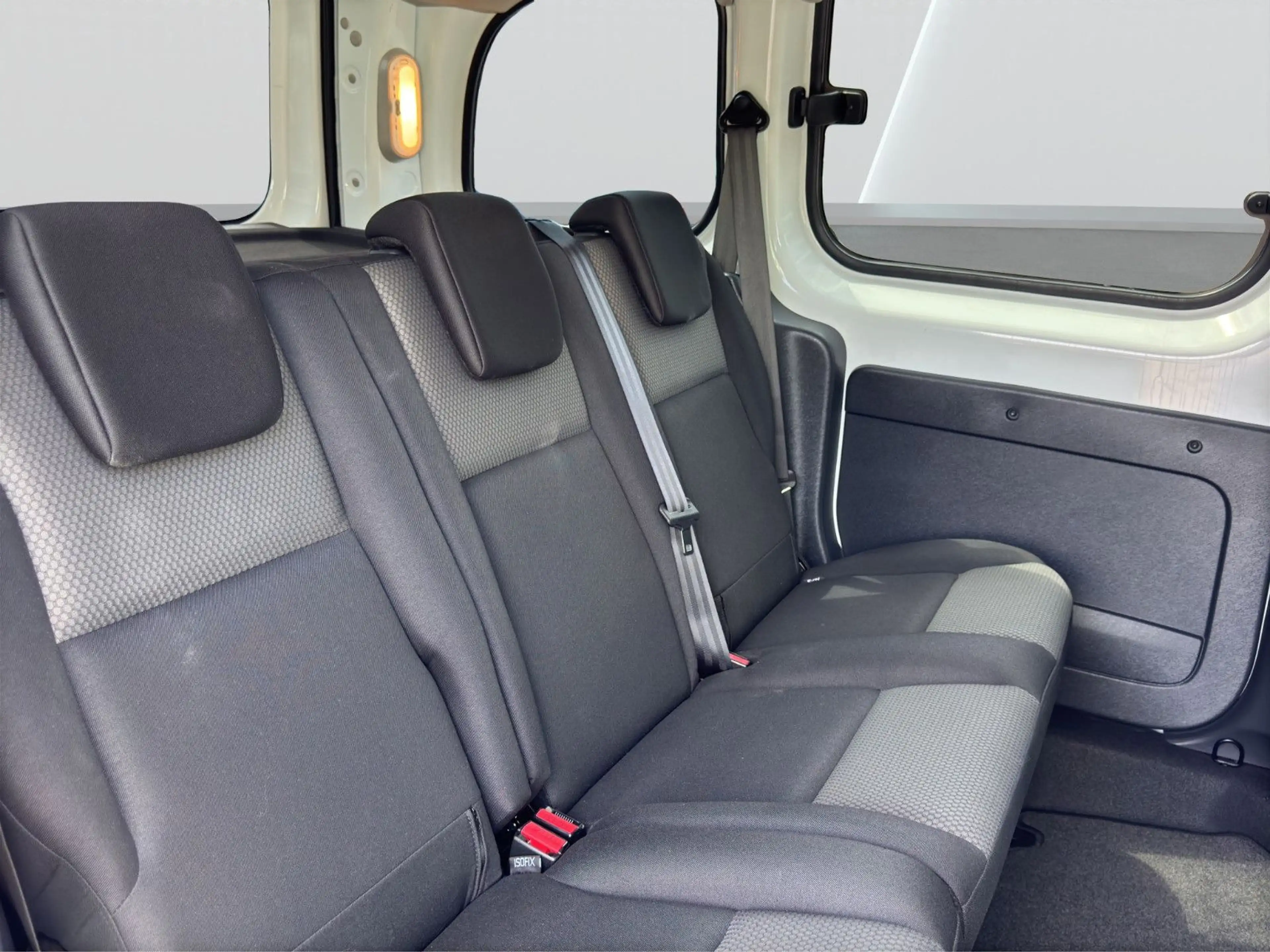 Renault Kangoo 1.5 dCi 90 Experience Klang & Klima Paket — photo 13