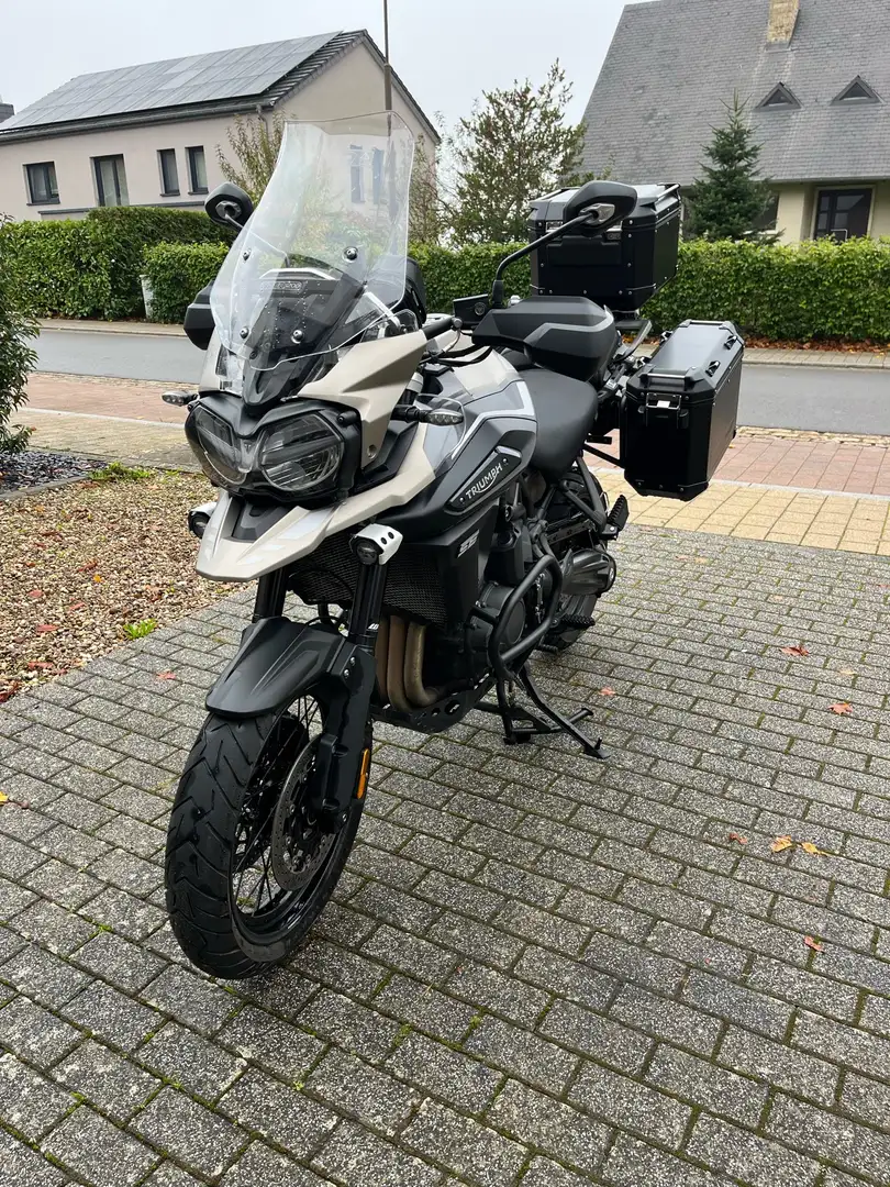 Triumph Tiger 1200 Desert Edition - 1