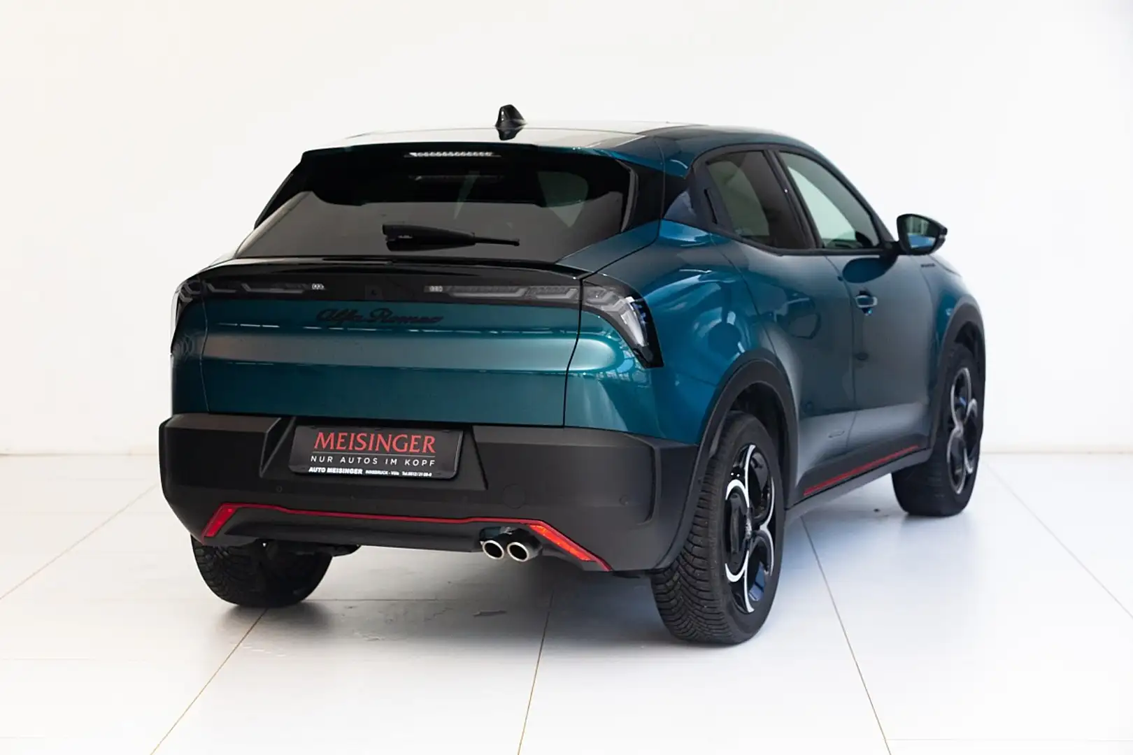 Alfa Romeo Junior Ibrida Speciale 1.2 MHEV e-DCT6 Blau - 2