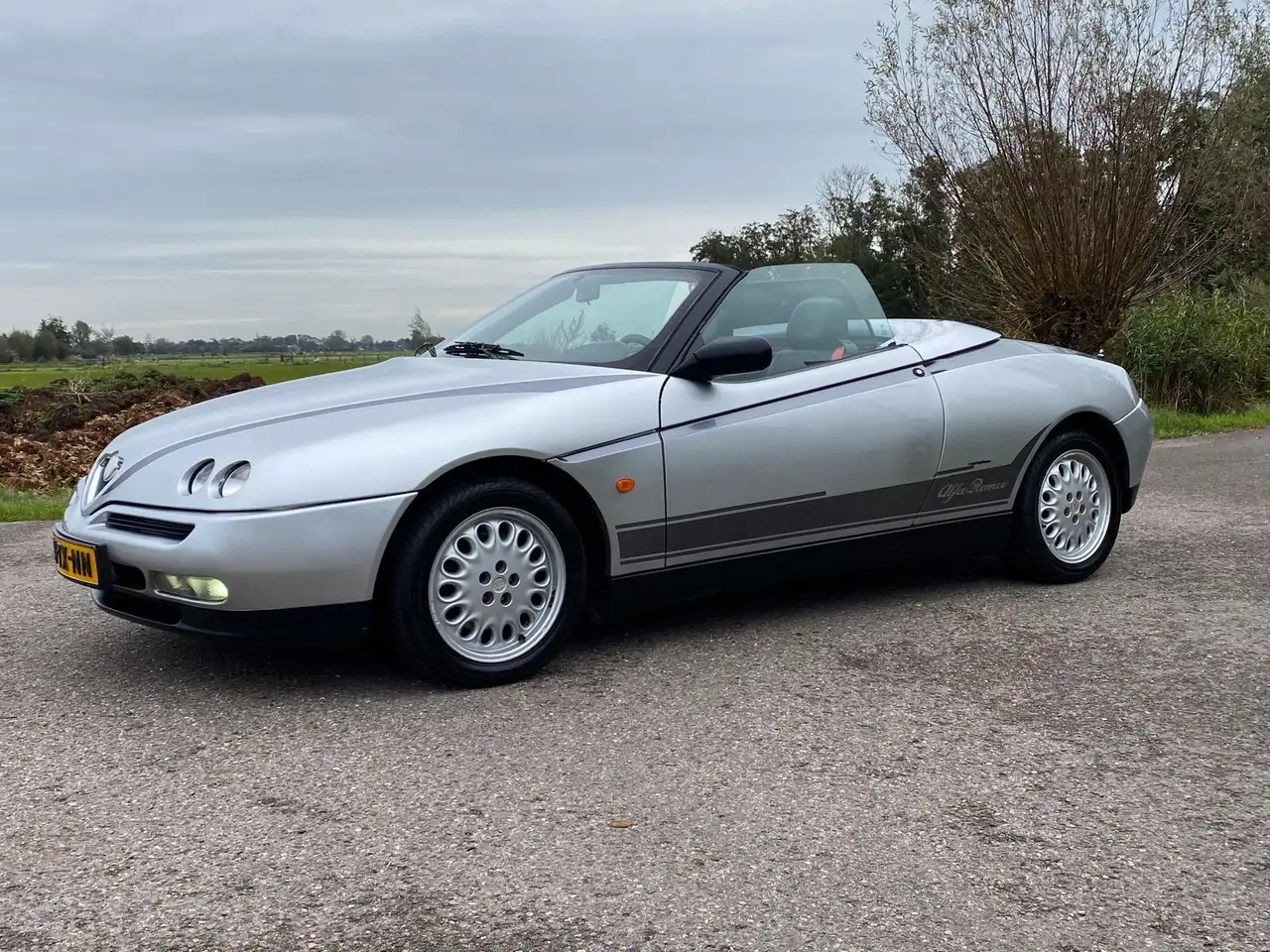 Alfa Romeo Spider 2.0-16V T.Spark L CABRIO Airco NAP Zwart-Leder Nie, foto 3