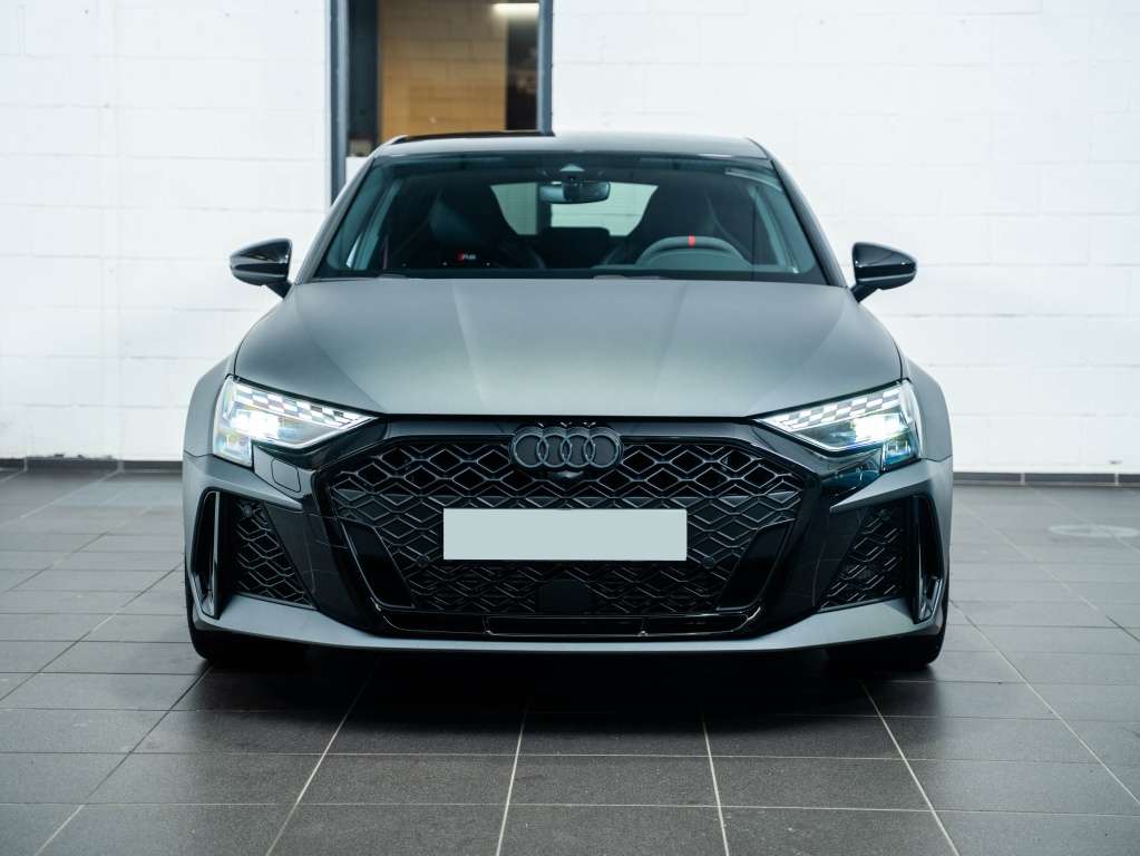 Audi RS3 Sportback quattro S tronic 294kW - foto 1