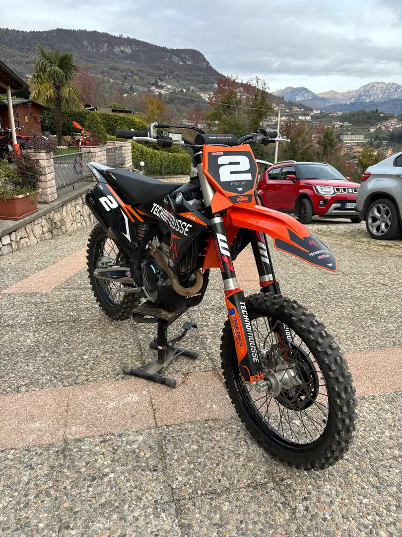 KTM 250 SX-F 2023 - 1