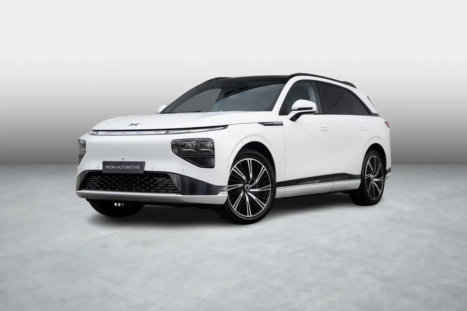 Xpeng G9 AWD Performance Launch Edition | Panoramisch Dak | Blanco - 1