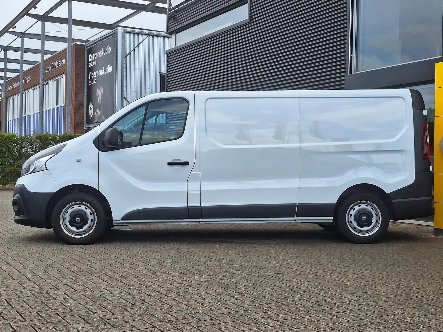 Renault Trafic 1.6 dCi T29 L2H1 Comfort 3-zits, Airco, Cruise Con - 2
